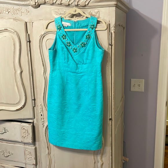 Kelly and Diane Dress - Picture 1 of 4